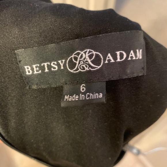 Dress - Picture 2 of 2